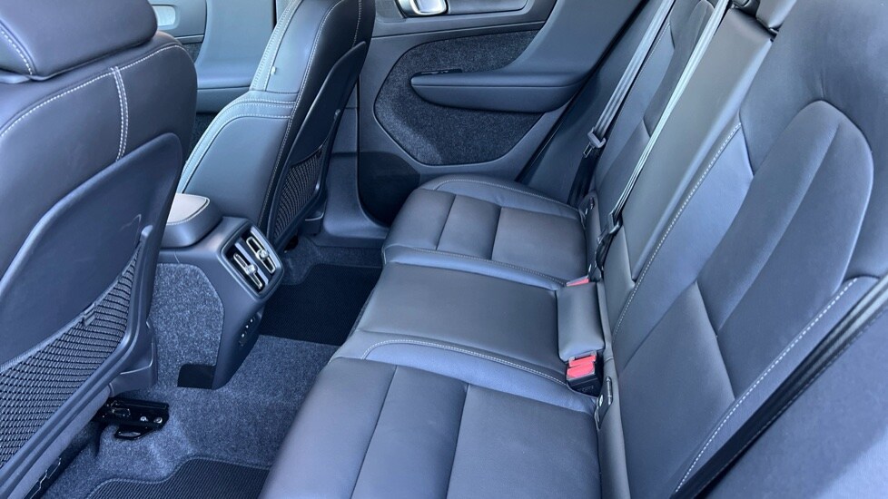 Used Volvo XC40 2024 for sale - 75751306: Photo 10