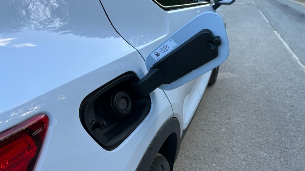 Used Volvo XC40 2024 for sale - 75751306: Photo 42