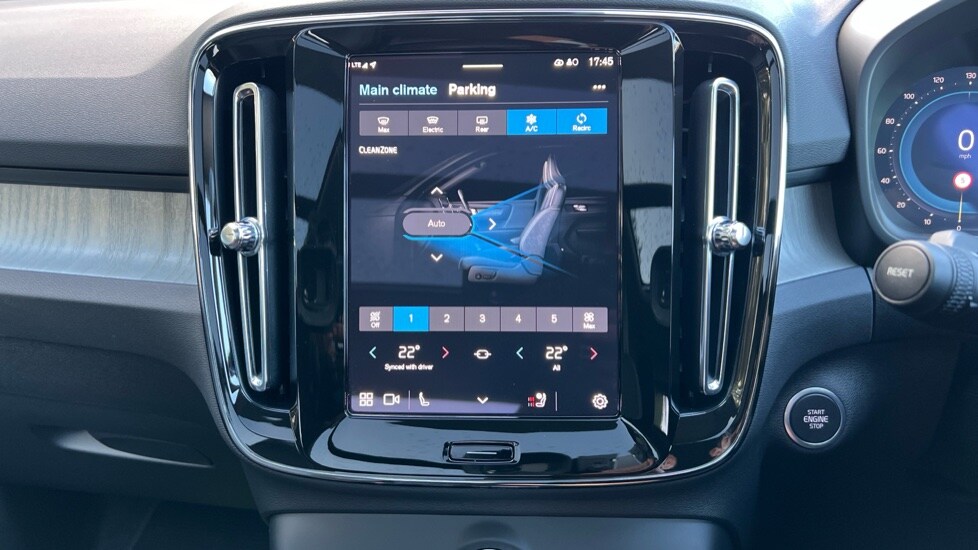 Used Volvo XC40 2024 for sale - 75751306: Photo 51