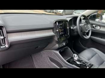 Used Volvo XC40 2021 for sale - 74747572: Photo