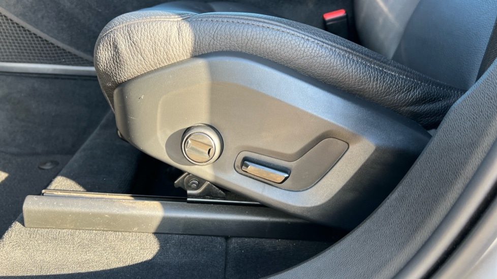 Used Volvo XC60 2020 for sale - 76014923: Photo 32