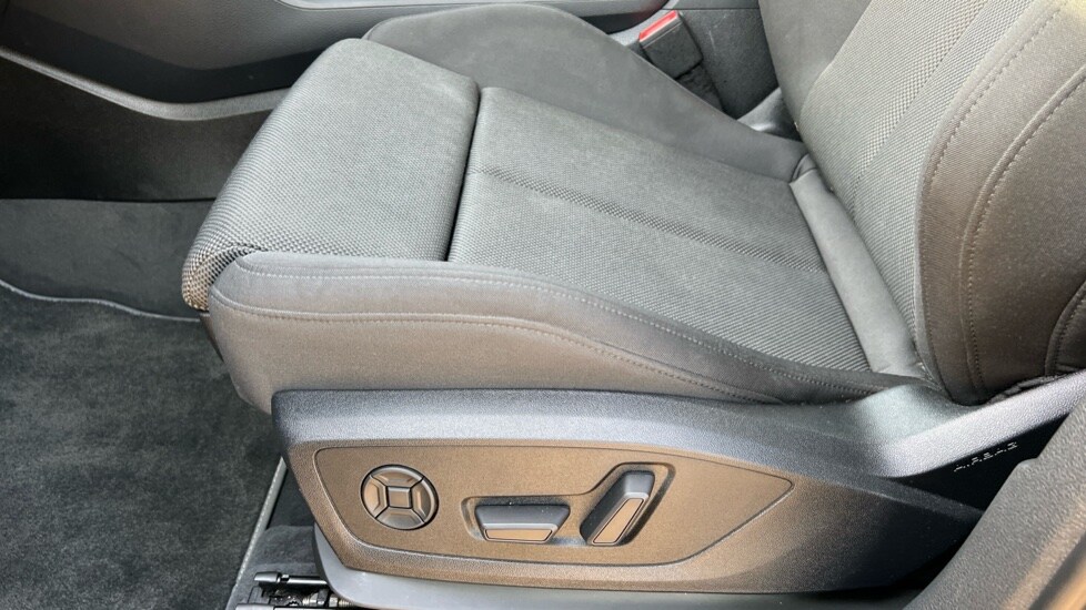 Used Audi Q3 2019 for sale - 76851220: Photo 34