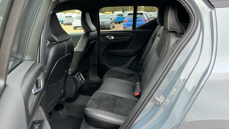 Used Volvo XC40 2021 for sale - 77021877: Photo 38