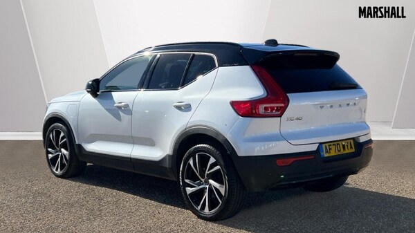 Used Volvo XC40 2020 for sale - 76074442: Photo 2