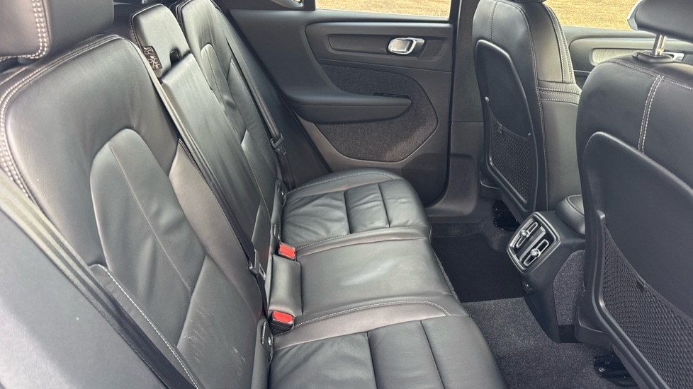 Used Volvo XC40 2021 for sale - 76999338: Photo 10