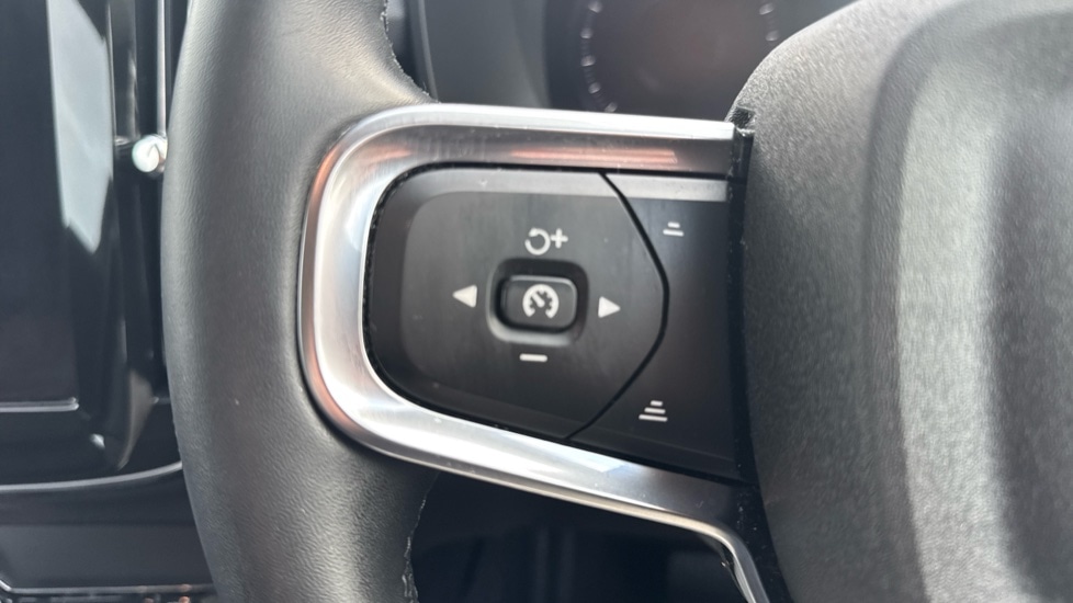 Used Volvo XC40 2021 for sale - 76999338: Photo 18