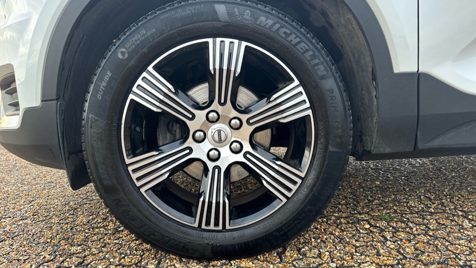 Used Volvo XC40 2021 for sale - 76999338: Photo 25