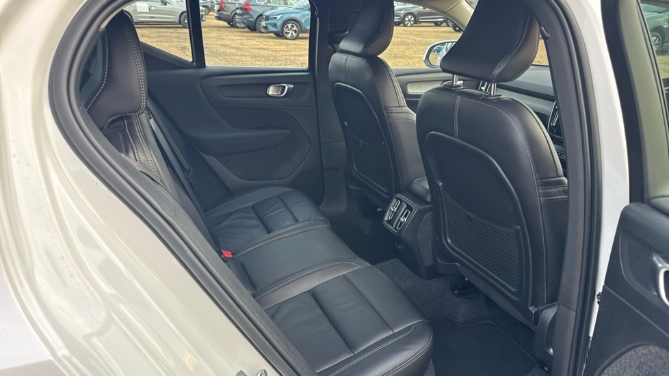 Used Volvo XC40 2021 for sale - 76999338: Photo 38