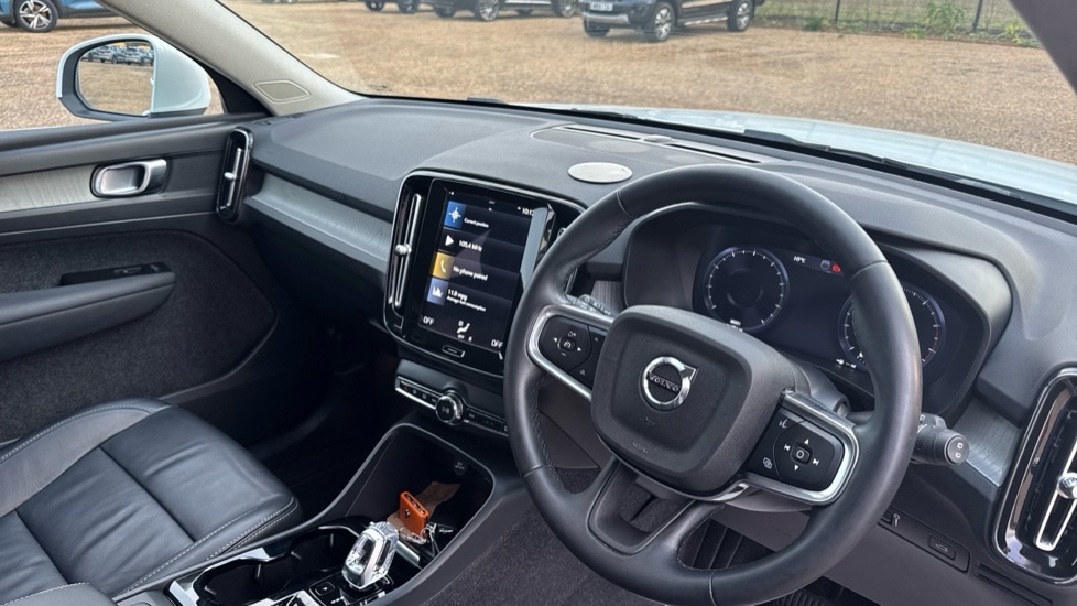 Used Volvo XC40 2021 for sale - 76999338: Photo 5