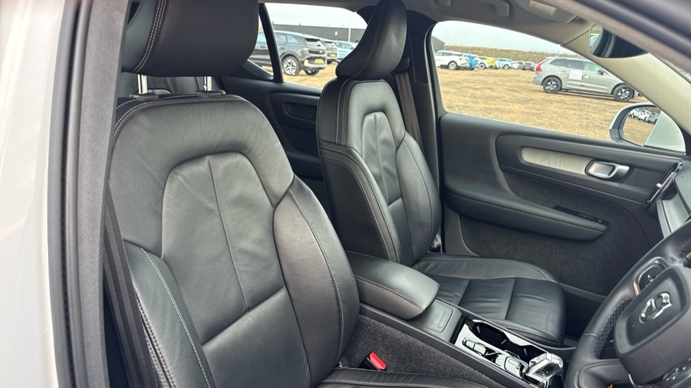 Used Volvo XC40 2021 for sale - 76999338: Photo 9