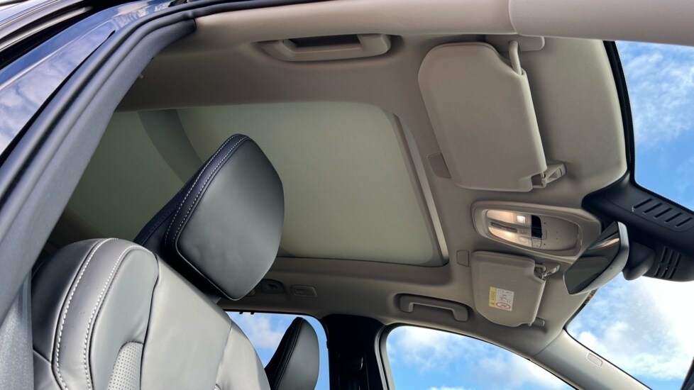 Used Volvo XC90 2025 for sale - 76731437: Photo 44