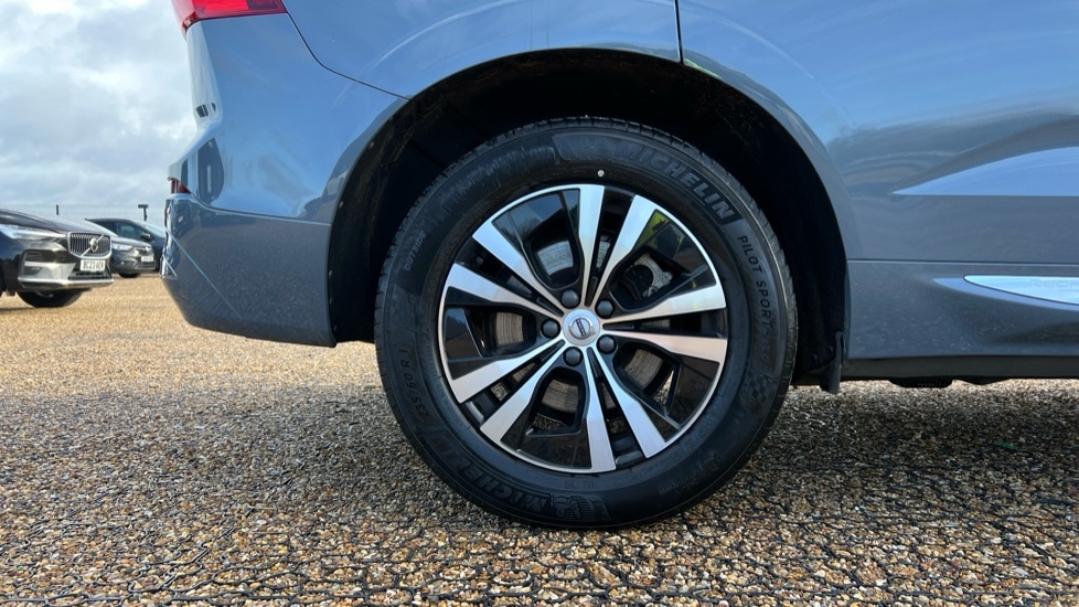 Used Volvo XC60 2023 for sale - 76552394: Photo 24