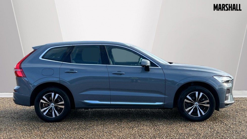 Used Volvo XC60 2023 for sale - 76552394: Photo 3