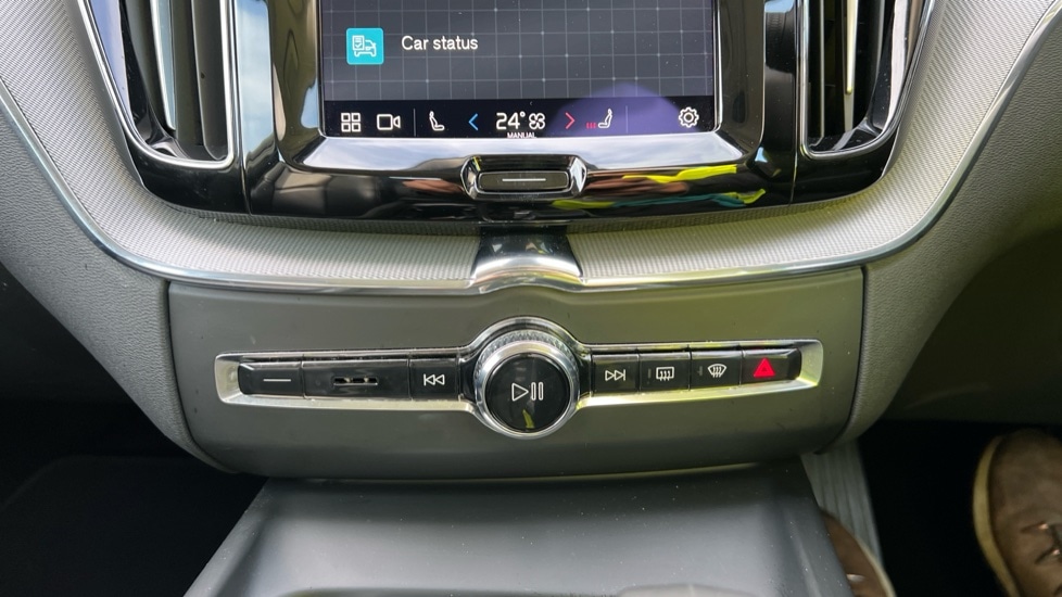 Used Volvo XC60 2023 for sale - 76552394: Photo 46