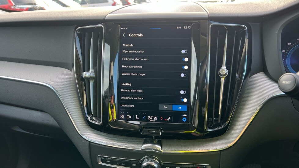 Used Volvo XC60 2023 for sale - 76552394: Photo 52