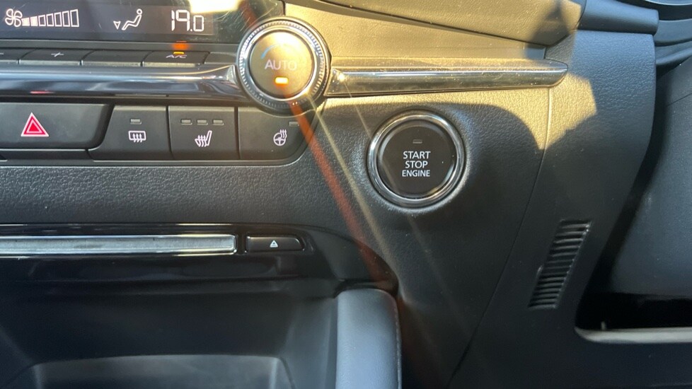 Used Mazda Mazda3 2020 for sale - 76233967: Photo 28