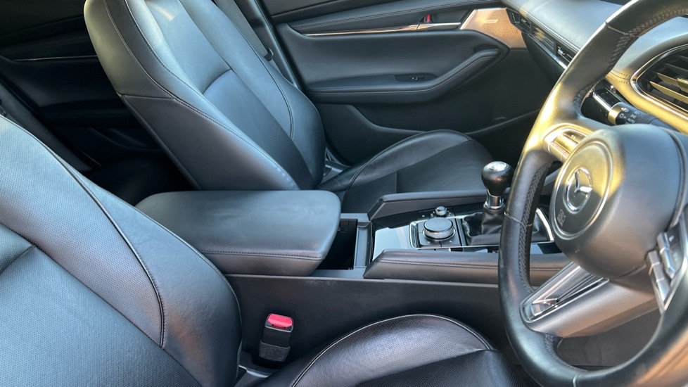 Used Mazda Mazda3 2020 for sale - 76233967: Photo 9