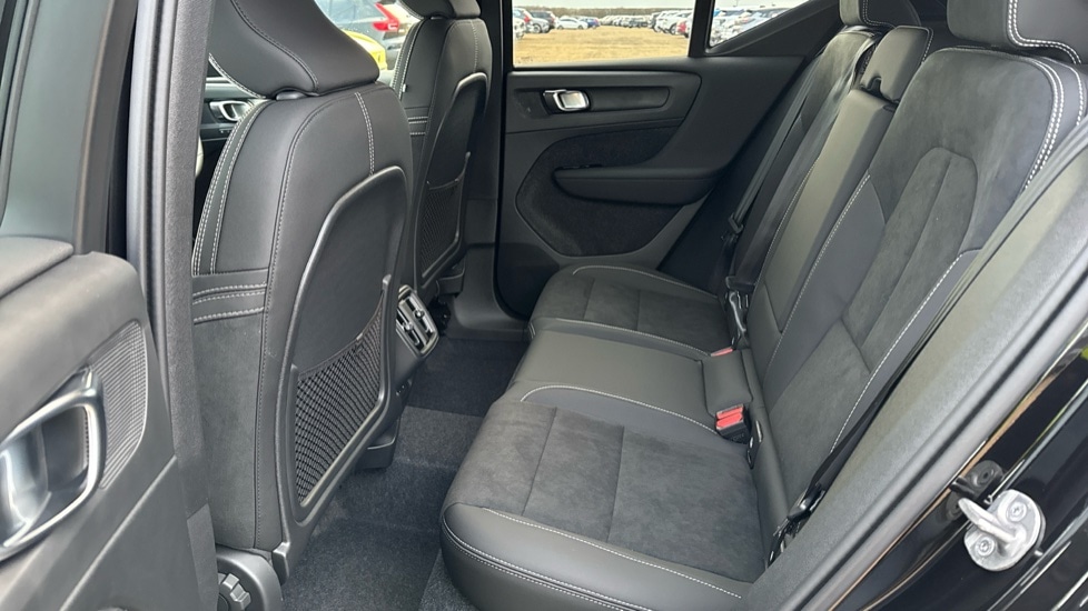 Used Volvo XC40 2025 for sale - 76874295: Photo 10