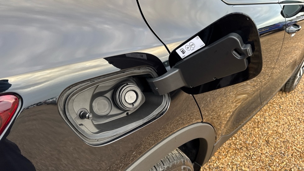 Used Volvo XC40 2025 for sale - 76874295: Photo 42