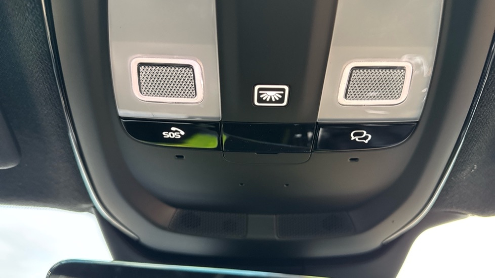 Used Volvo XC40 2025 for sale - 76874295: Photo 44