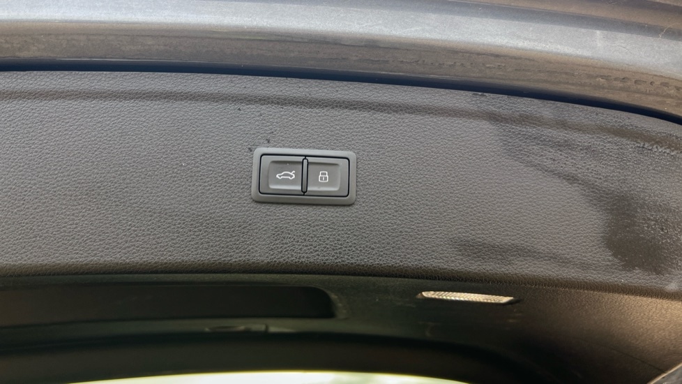 Used Audi Q5 2019 for sale - 76350828: Photo 38