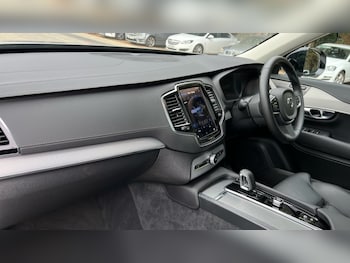 Used Volvo XC90 2024 for sale - 75439853: Photo