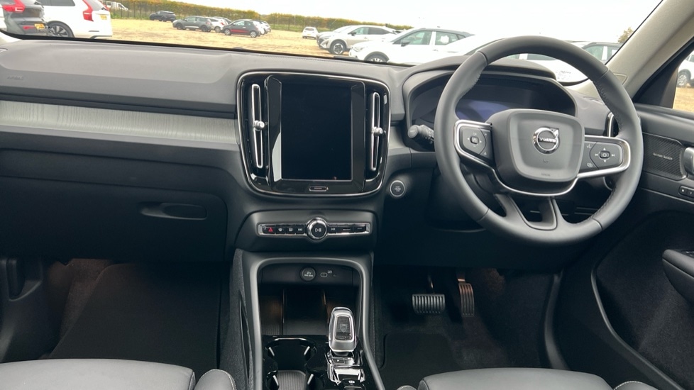 Used Volvo XC40 2025 for sale - 76361744: Photo 21