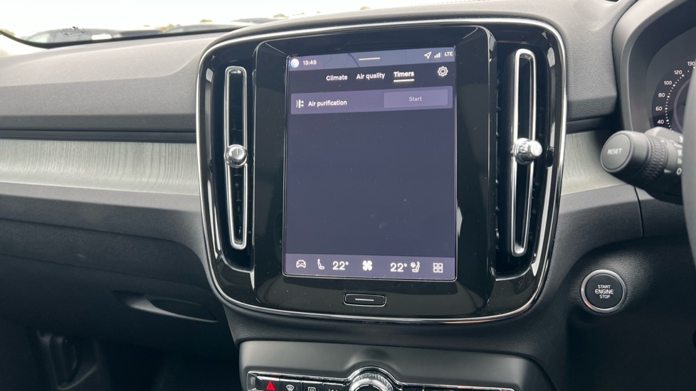 Used Volvo XC40 2025 for sale - 76361744: Photo 47
