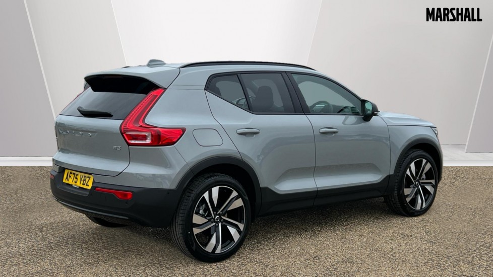 Used Volvo XC40 2025 for sale - 76361744: Photo 7
