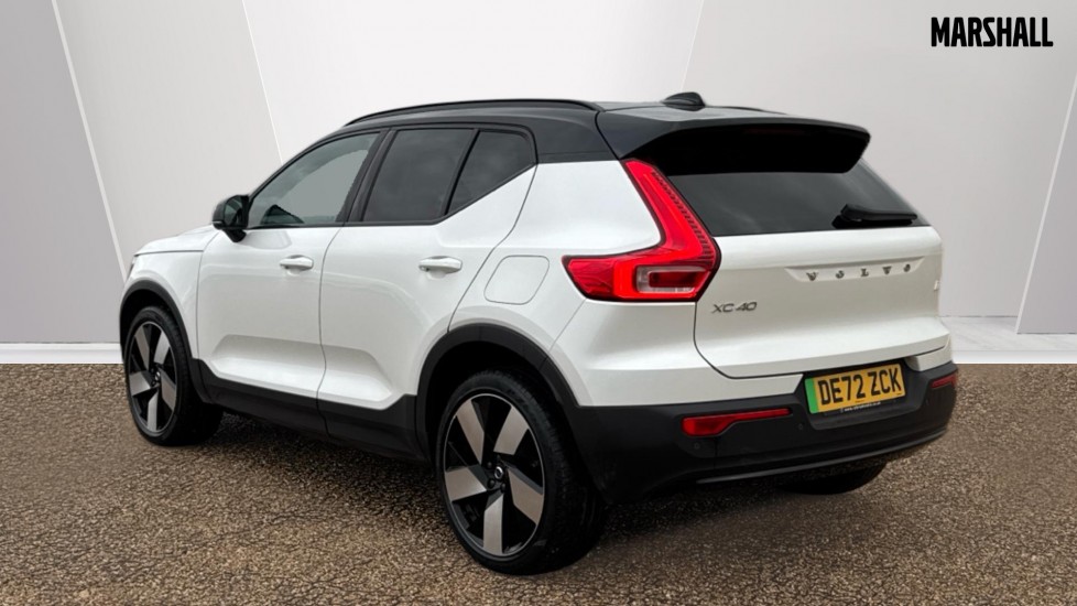 Used Volvo XC40 2022 for sale - 76874913: Photo 2