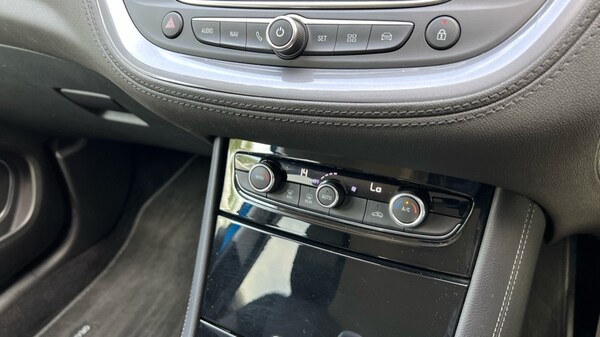 Used Vauxhall Grandland X 2020 for sale - 76183845: Photo 46