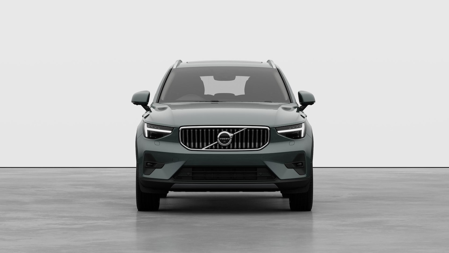 Used Volvo XC40 for sale - 76971307: Photo 2