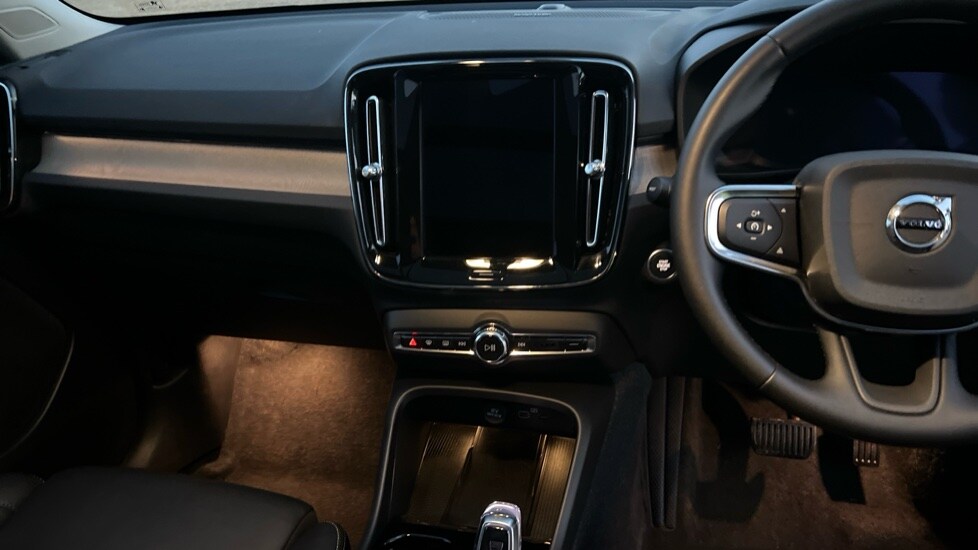 Used Volvo XC40 2025 for sale - 76400743: Photo 22