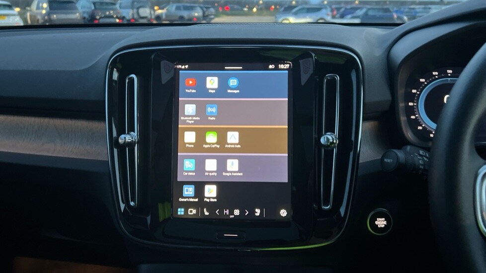 Used Volvo XC40 2025 for sale - 76400743: Photo 40