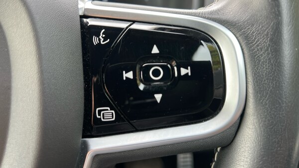 Used Volvo XC90 2021 for sale - 76025326: Photo 19