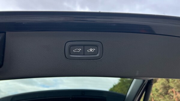 Used Volvo XC90 2021 for sale - 76025326: Photo 47