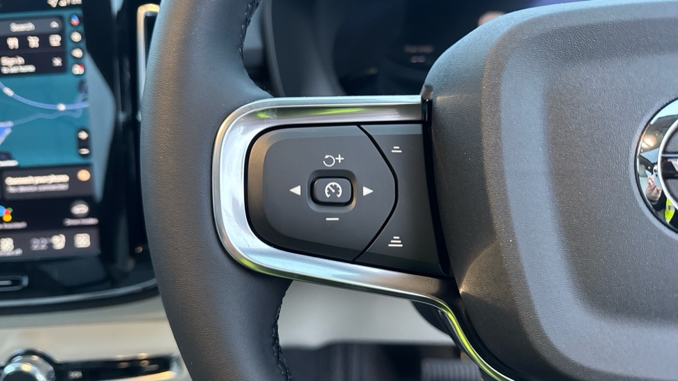 Used Volvo XC40 2025 for sale - 76942935: Photo 19