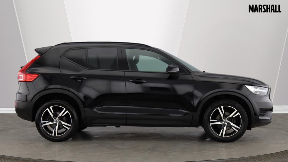 Used Volvo XC40 2022 for sale - 76586951: Photo 2