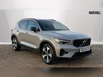 2025 - XC40 2.0 B4P Plus Dark 5dr Auto