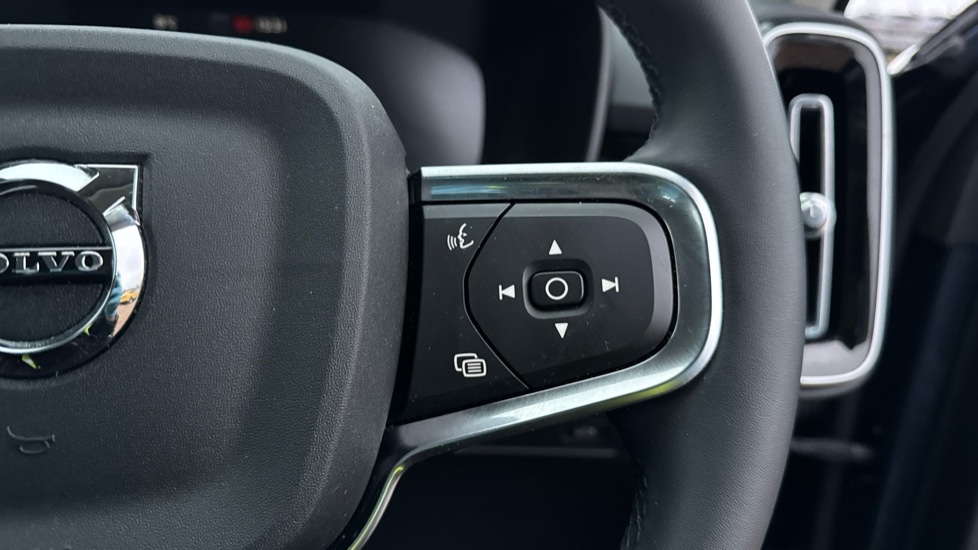 Used Volvo XC40 2021 for sale - 77013109: Photo 18