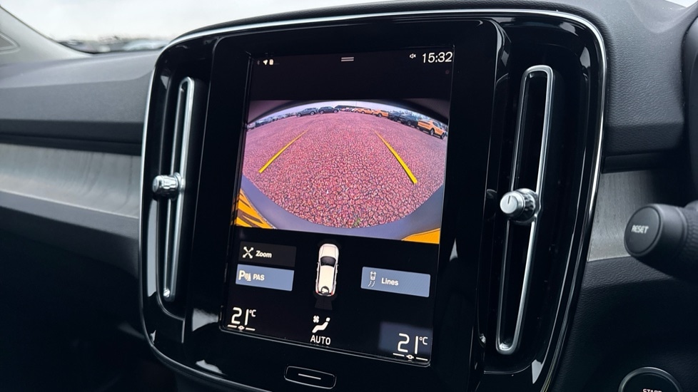 Used Volvo XC40 2021 for sale - 77013109: Photo 37