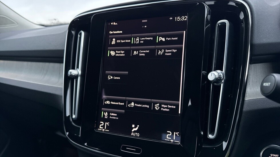 Used Volvo XC40 2021 for sale - 77013109: Photo 41