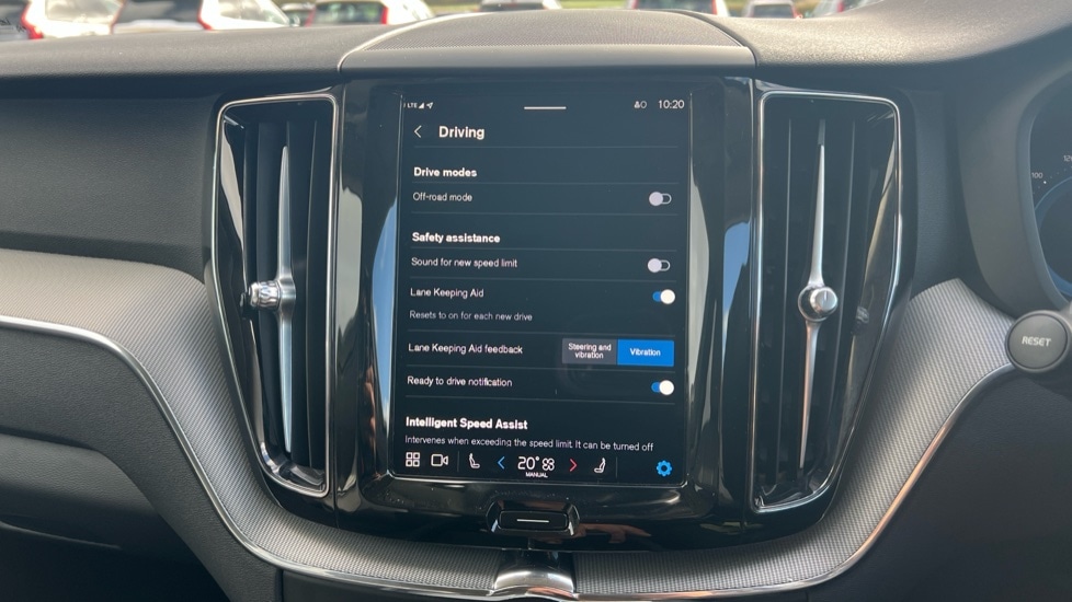 Used Volvo XC60 2024 for sale - 77082461: Photo 41