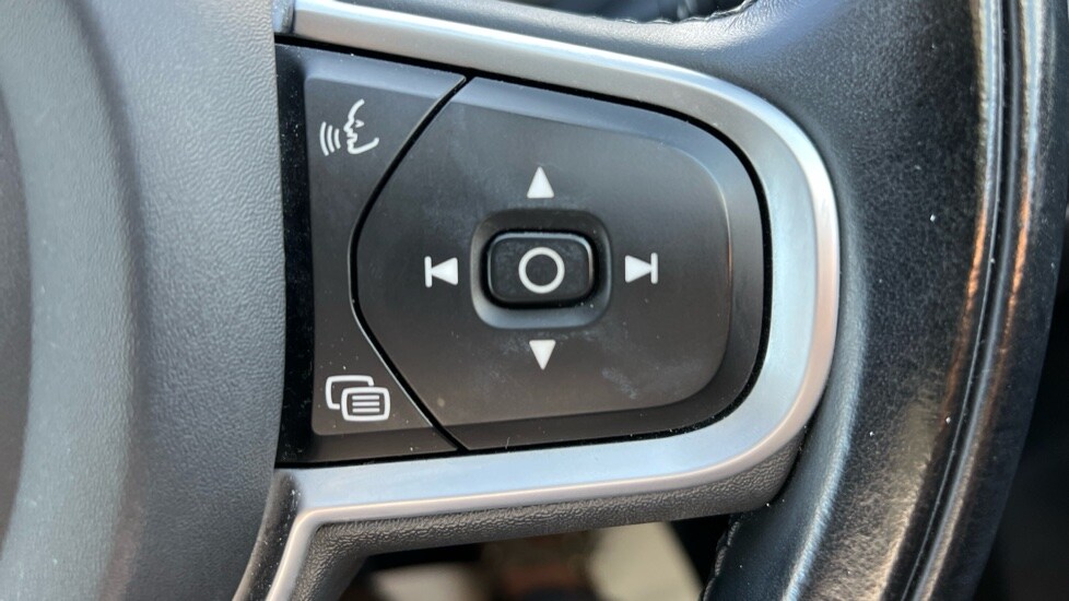 Used Volvo XC60 2020 for sale - 76217150: Photo 19