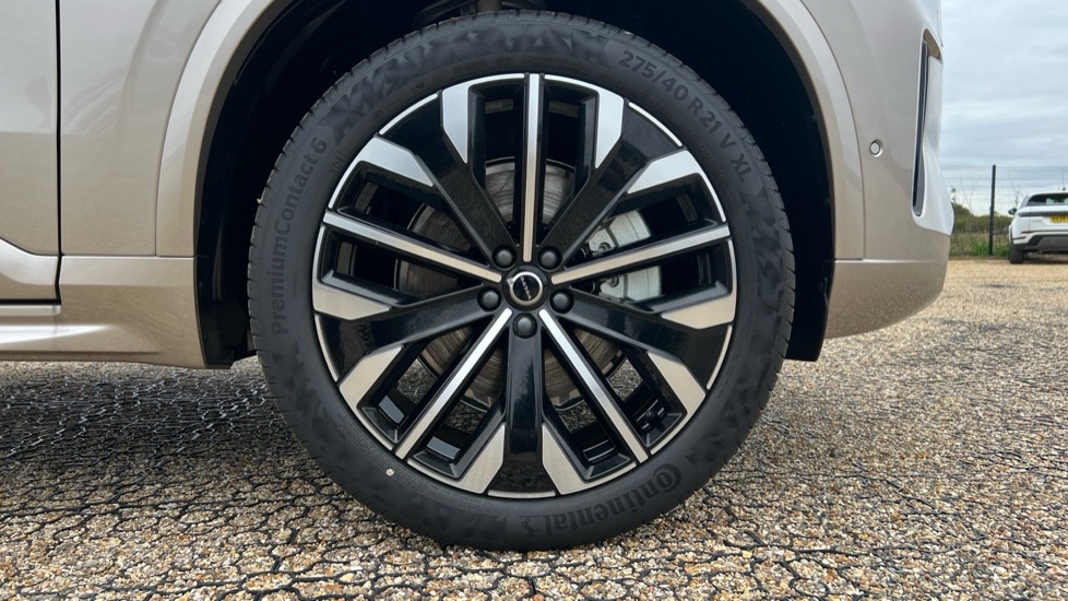 Used Volvo XC90 2025 for sale - 76116945: Photo 16