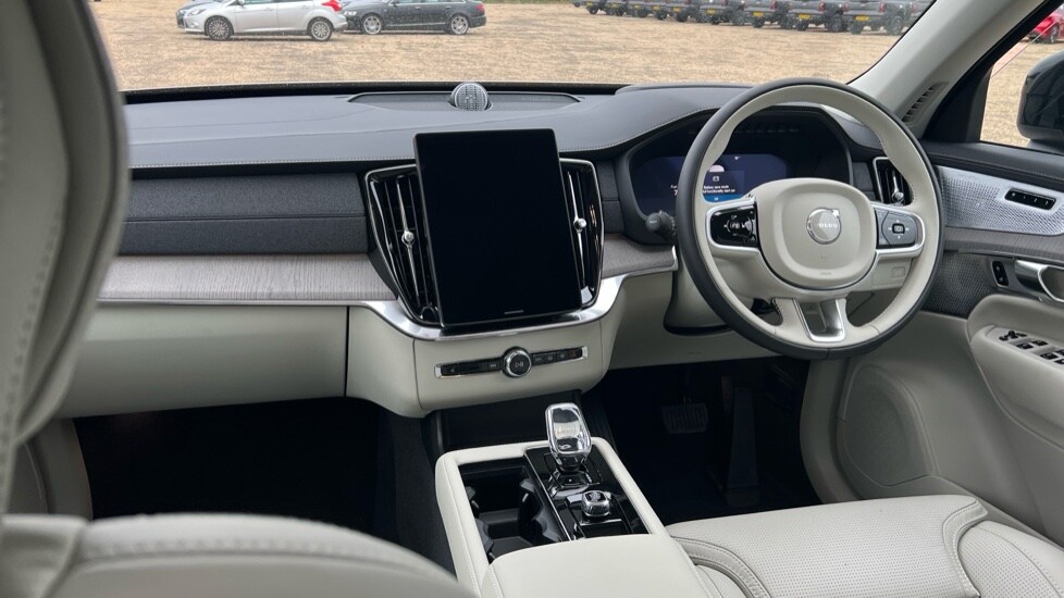 Used Volvo XC90 2025 for sale - 76116945: Photo 21