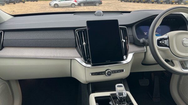 Used Volvo XC90 2025 for sale - 76116945: Photo 22