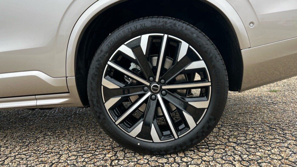 Used Volvo XC90 2025 for sale - 76116945: Photo 26