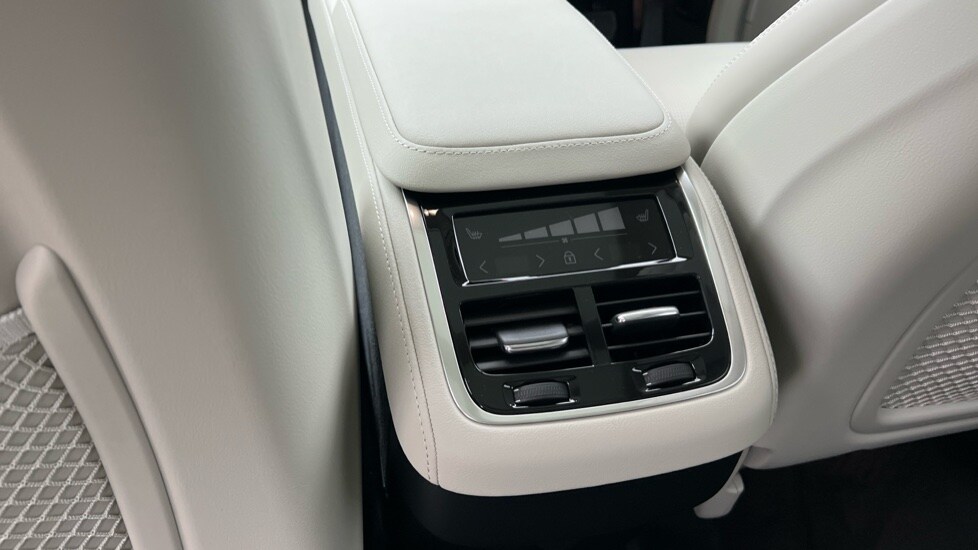 Used Volvo XC90 2025 for sale - 76116945: Photo 49
