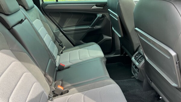 Used Volkswagen Tiguan 2017 for sale - 76037766: Photo 42